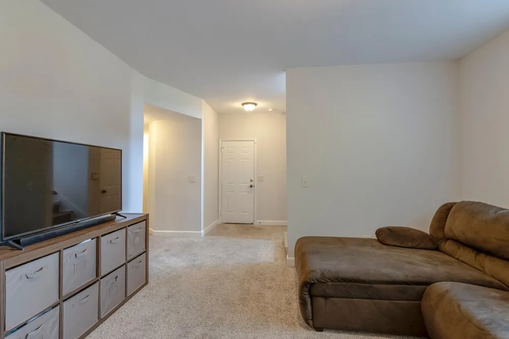 4900 Tulip Grove Ln Hermitage, TN 37076