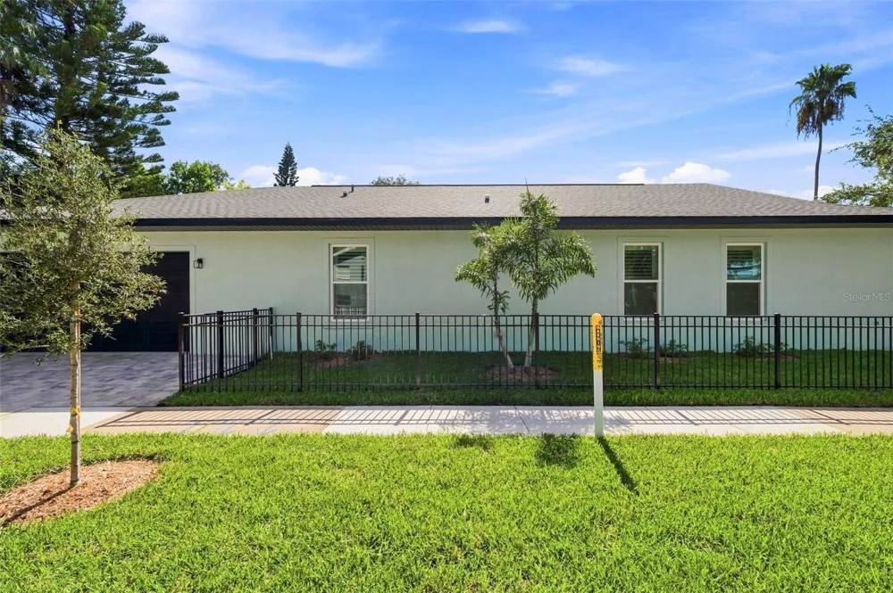 502 BELTREES STREET Dunedin, FL 34698