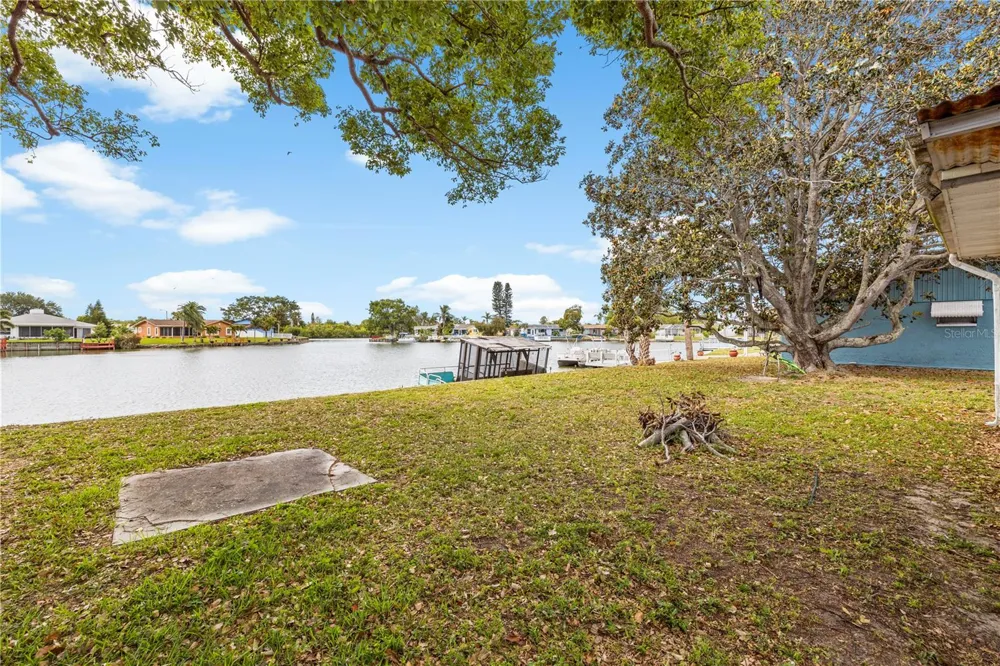 3510 WILSON DRIVE Holiday, FL 34691