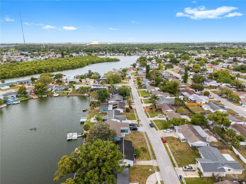3510 WILSON DRIVE Holiday, FL 34691