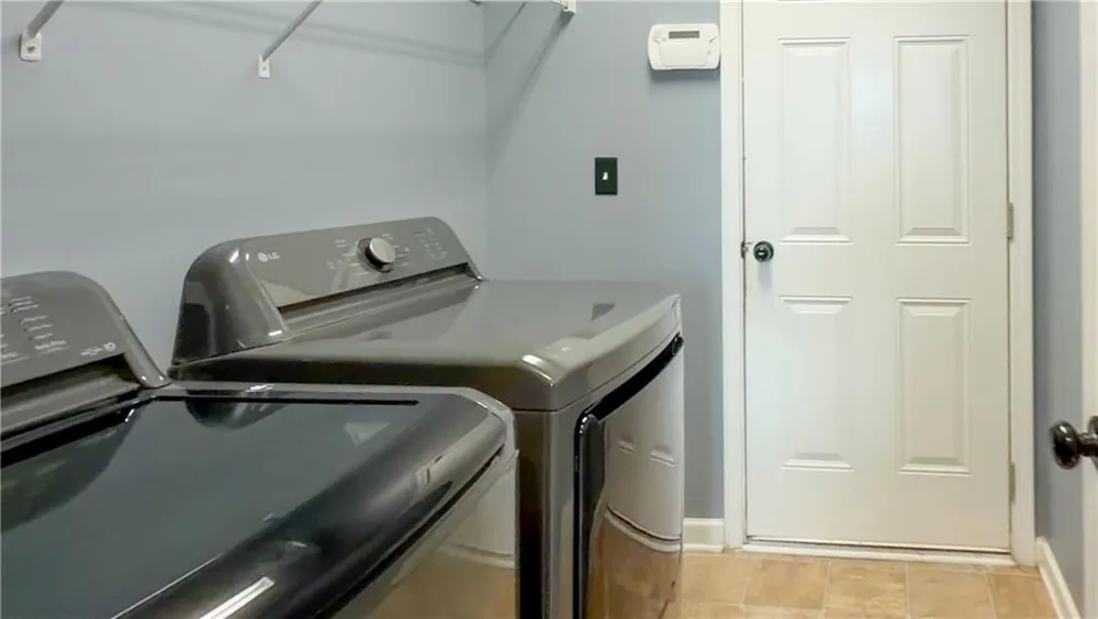 2416 Black Forest Drive Conyers, GA 30012