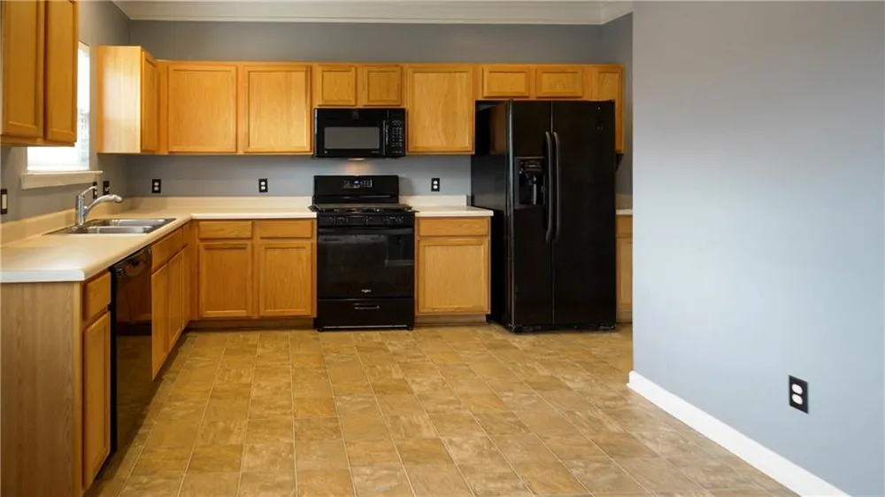2416 Black Forest Drive Conyers, GA 30012