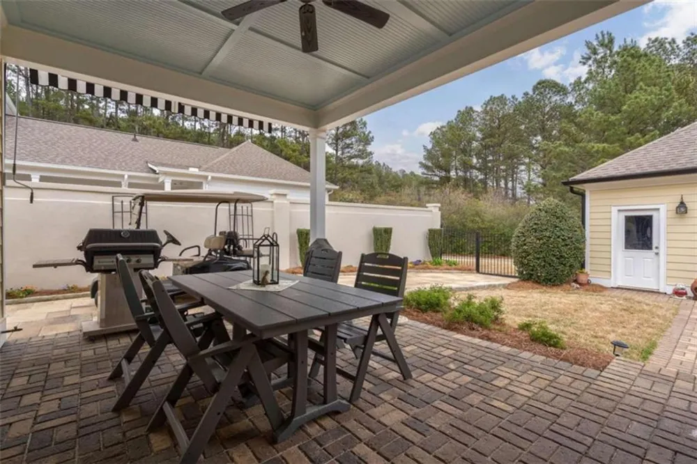 4082 Greenleffe Drive Statham, GA 30666