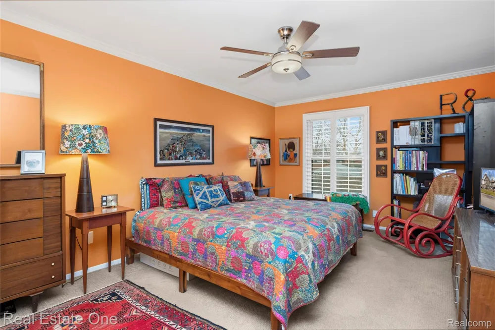 21901 Shore Pointe Lane #39 St Clair Shores City, MI 48080