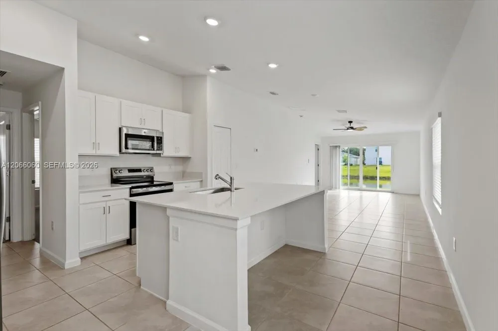 1338 Colebrook Cir S. Palm Bay, FL 32908