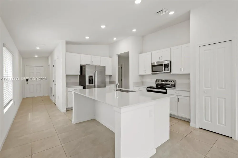 1338 Colebrook Cir S. Palm Bay, FL 32908