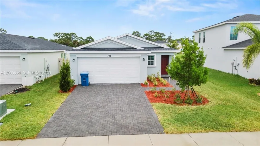 1338 Colebrook Cir S. Palm Bay, FL 32908