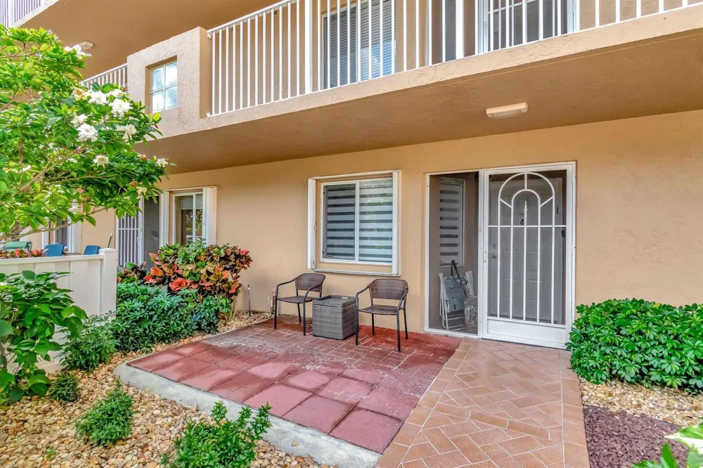 5746 CRYSTAL SHORES DRIVE #103 Boynton Beach, FL 33437