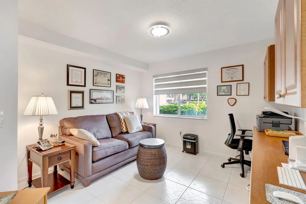 5746 CRYSTAL SHORES DRIVE #103 Boynton Beach, FL 33437