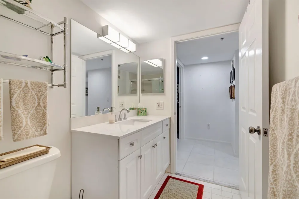 5746 CRYSTAL SHORES DRIVE #103 Boynton Beach, FL 33437