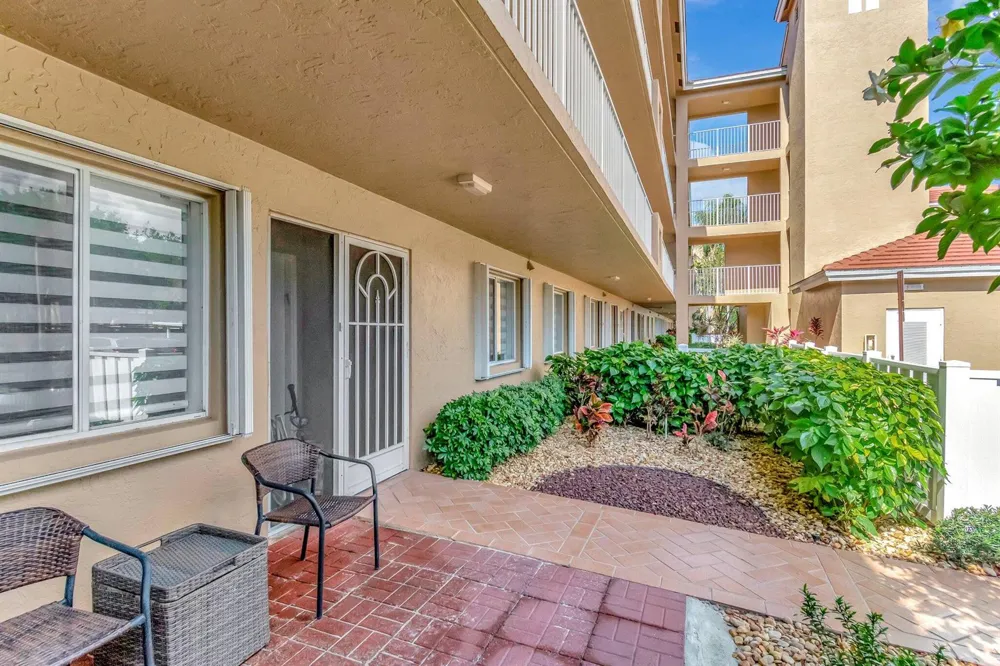 5746 CRYSTAL SHORES DRIVE #103 Boynton Beach, FL 33437