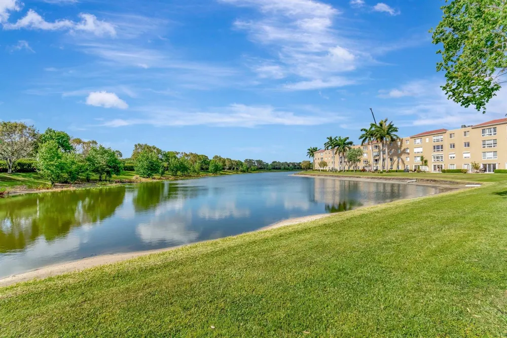 5746 CRYSTAL SHORES DRIVE #103 Boynton Beach, FL 33437