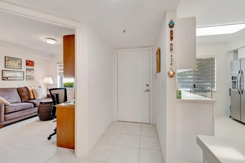 5746 CRYSTAL SHORES DRIVE #103 Boynton Beach, FL 33437