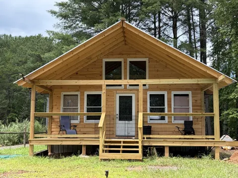 165, 157 Barker Circle