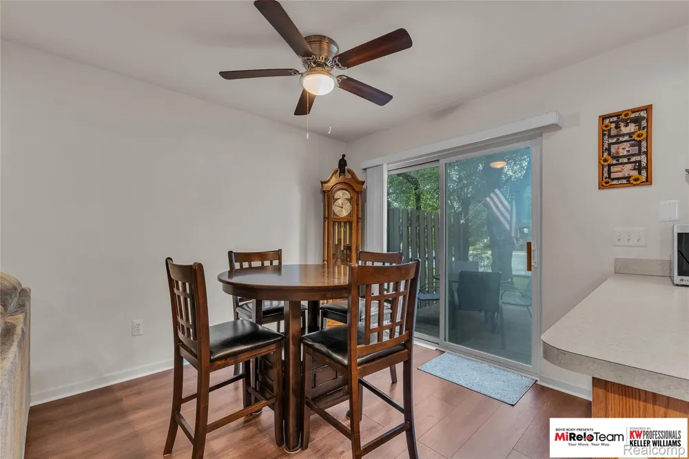 19508 Stanford Lane #5 Roseville City, MI 48066