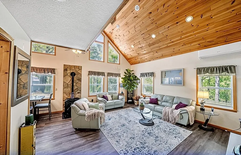 Atoah Circle Robbinsville, NC 28771
