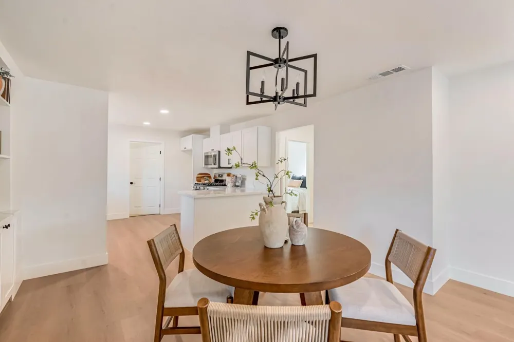 1910 Gaither Street Selma, CA 93662