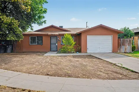 2673 S Tupman