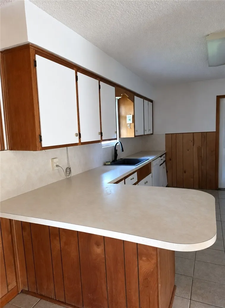 1607 W Palm Drive Aransas Pass, TX 78336