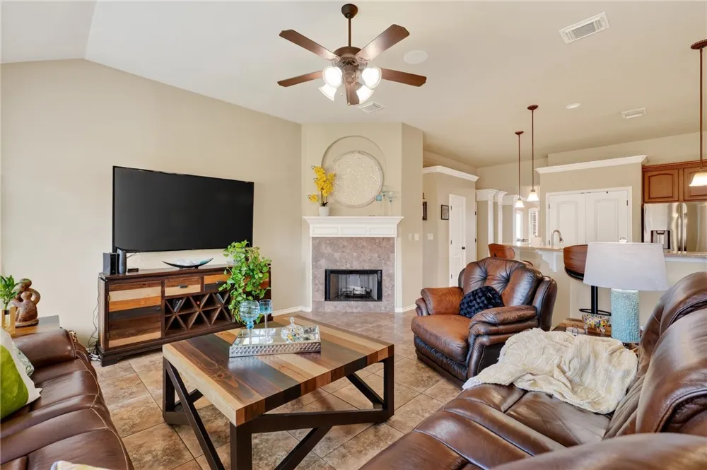 328 Nicklaus Drive Portland, TX 78374