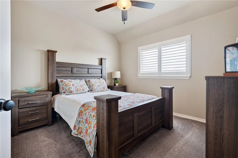 328 Nicklaus Drive Portland, TX 78374