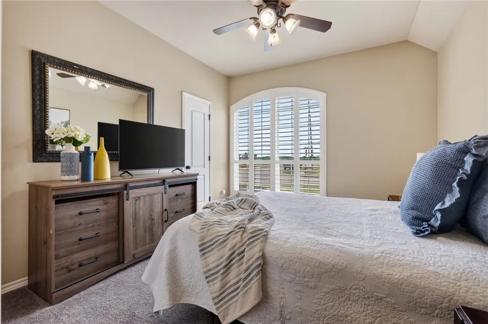 328 Nicklaus Drive Portland, TX 78374