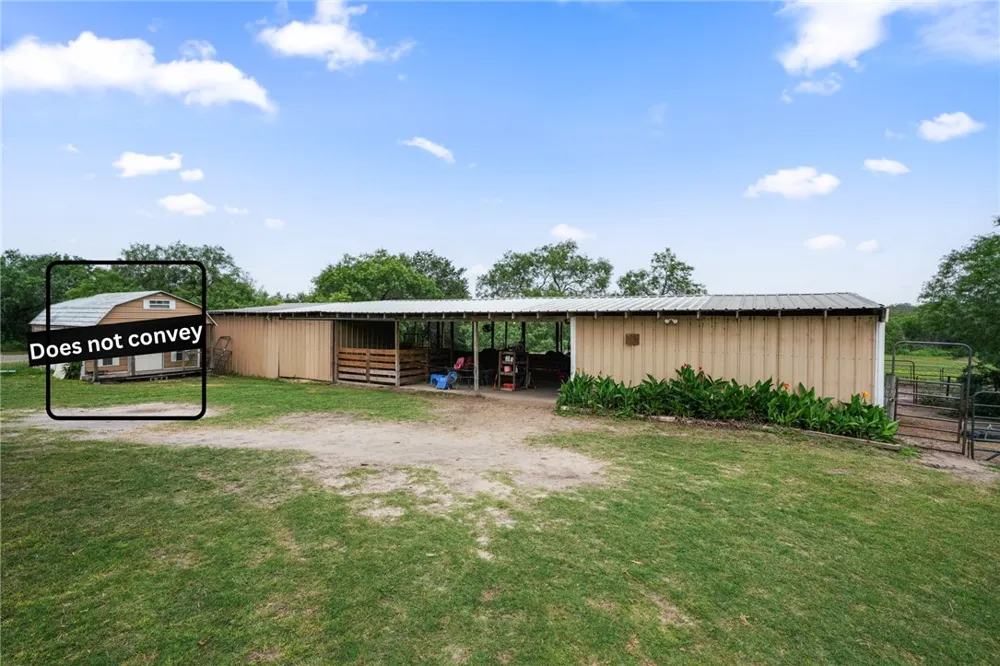 23669 County Road 1092 Mathis, TX 78368