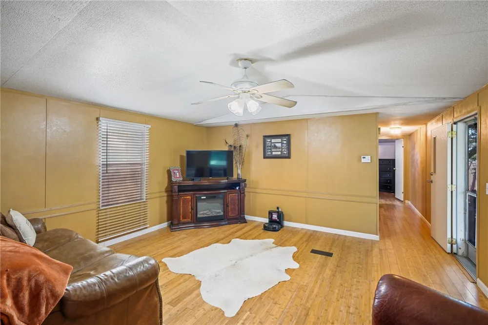 23669 County Road 1092 Mathis, TX 78368