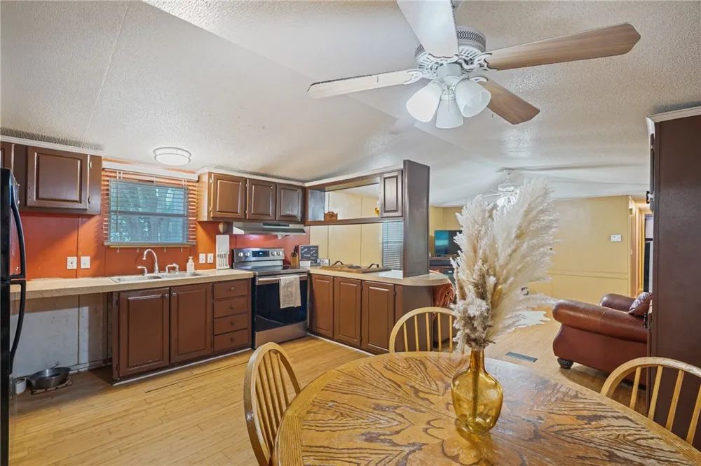 23669 County Road 1092 Mathis, TX 78368