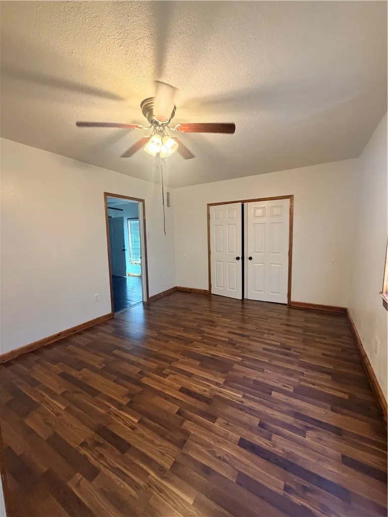 1020 E 5th Street Alice, TX 78332