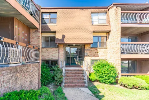 1719 Raspberry Court
