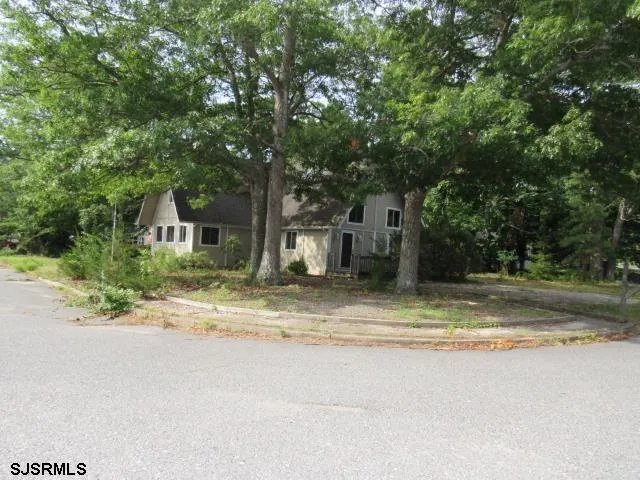 14 Pine Tree Dr Little Egg Harbor Township, NJ 08087