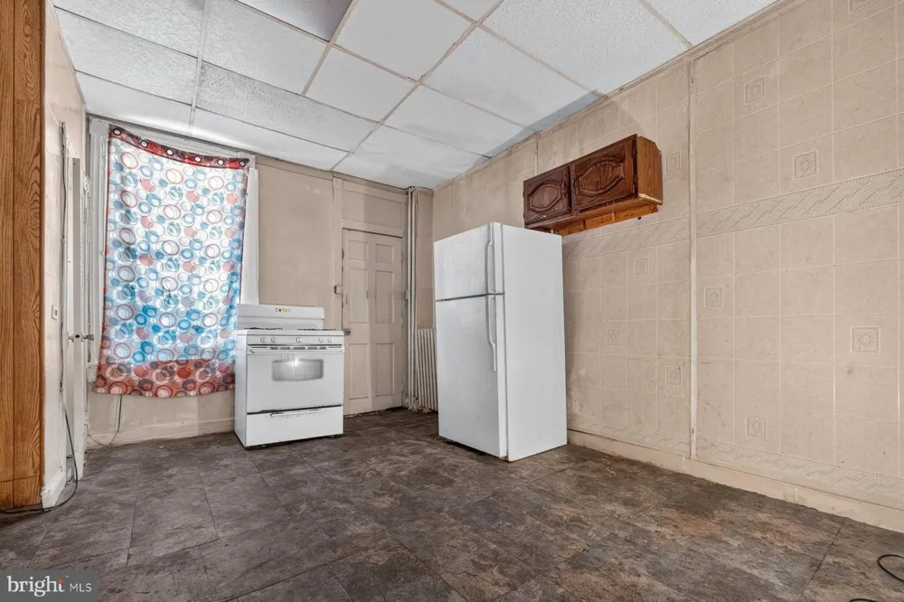 1714 POPLAR GROVE STREET Baltimore, MD 21216