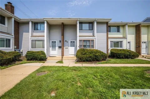10 Quincy Circle #L-10
