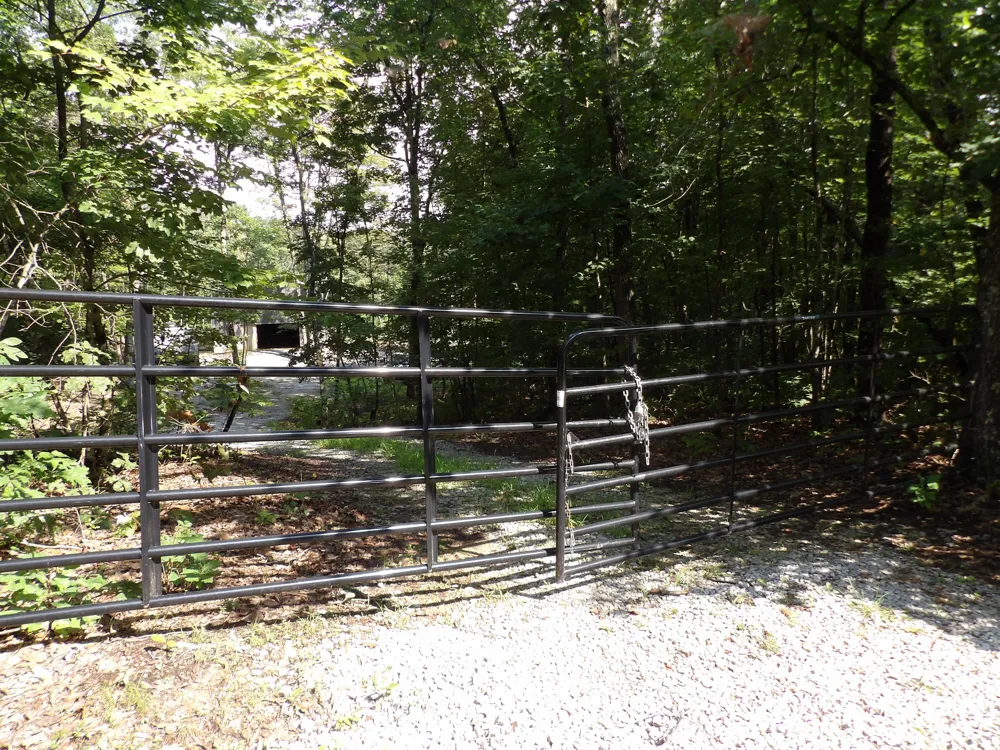 87 Apple Road Pikeville, TN 37367