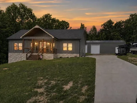 217 Peavine Way
