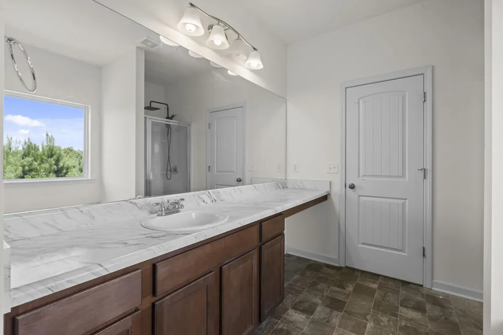 16 J Circle Nw Adairsville, GA 30103
