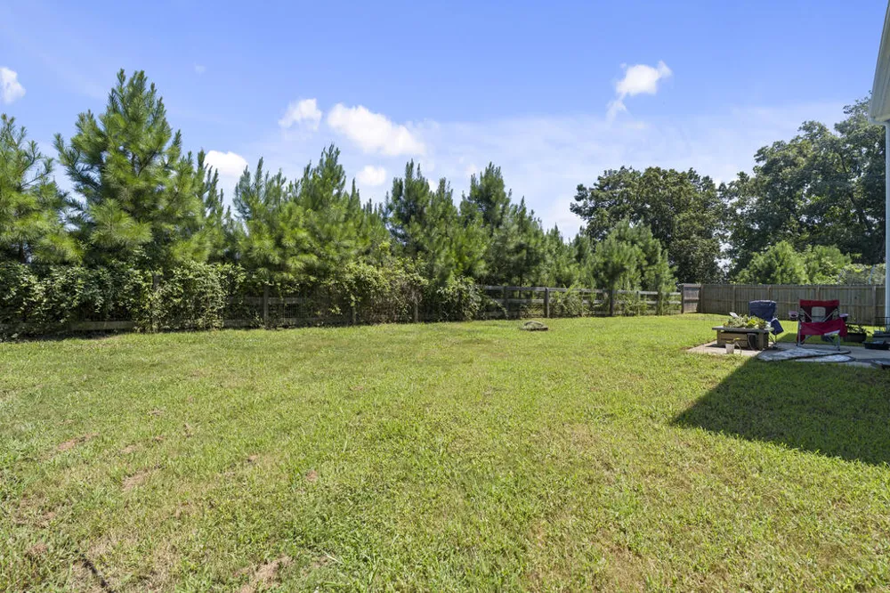 16 J Circle Nw Adairsville, GA 30103