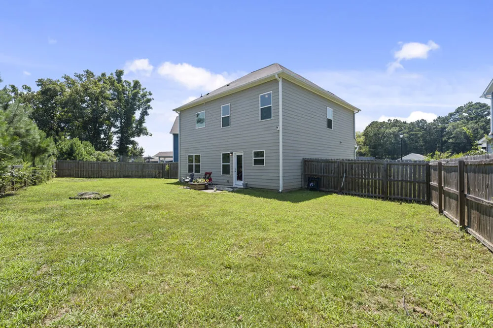 16 J Circle Nw Adairsville, GA 30103