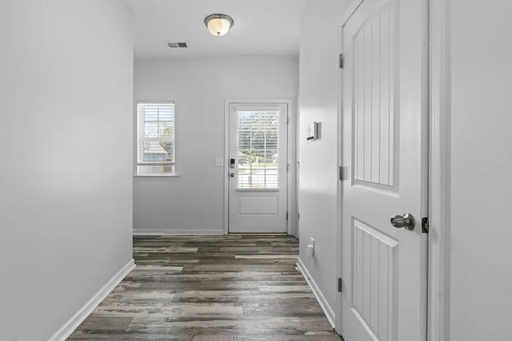 16 J Circle Nw Adairsville, GA 30103