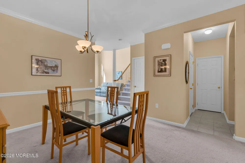34 Chatsworth Road Manalapan, NJ 07726