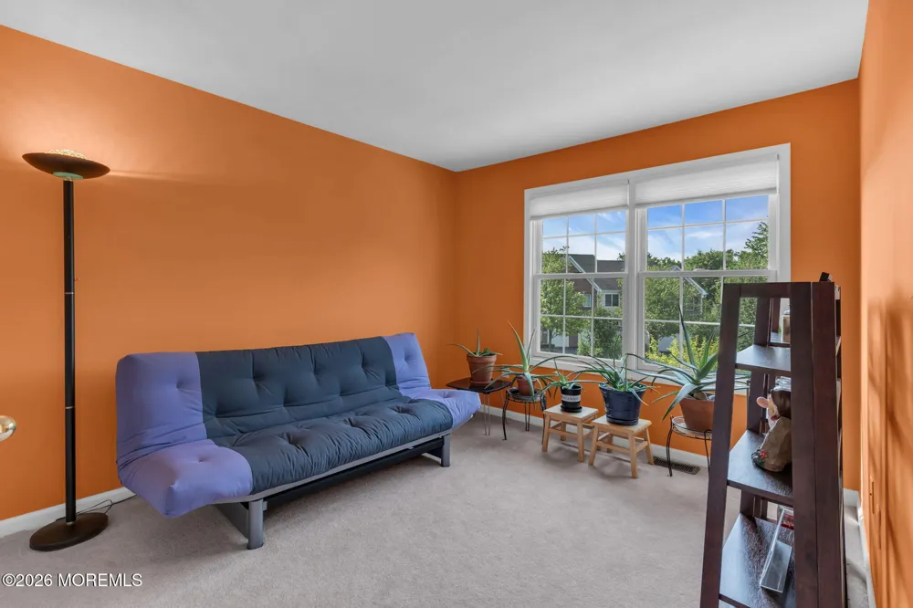 34 Chatsworth Road Manalapan, NJ 07726