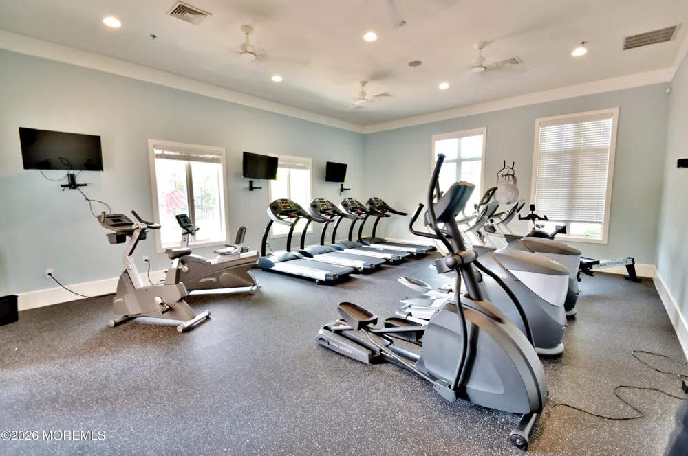 34 Chatsworth Road Manalapan, NJ 07726
