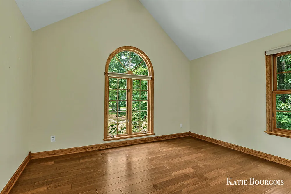 5180 Brookestone Drive NE Courtland Township, MI 49341