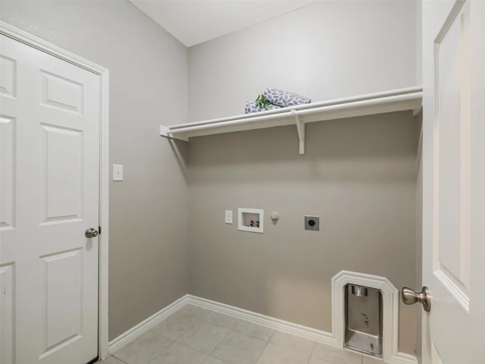 2600 Wheeler Avenue Aubrey, TX 76227