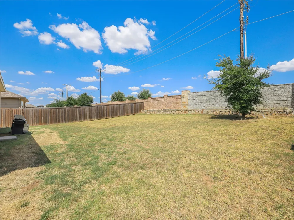 2600 Wheeler Avenue Aubrey, TX 76227