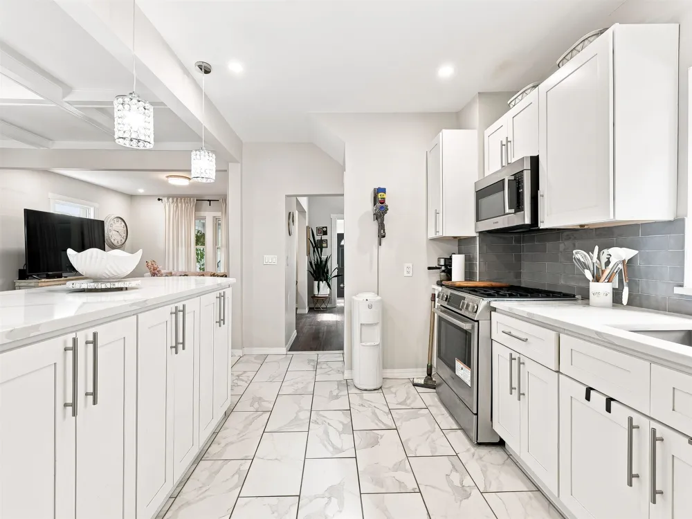 26 LINWOOD AVE Bogota, NJ 07603