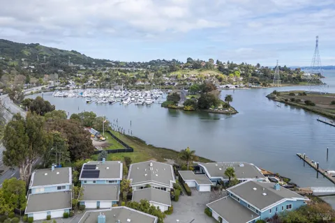 50 Porto Bello Drive