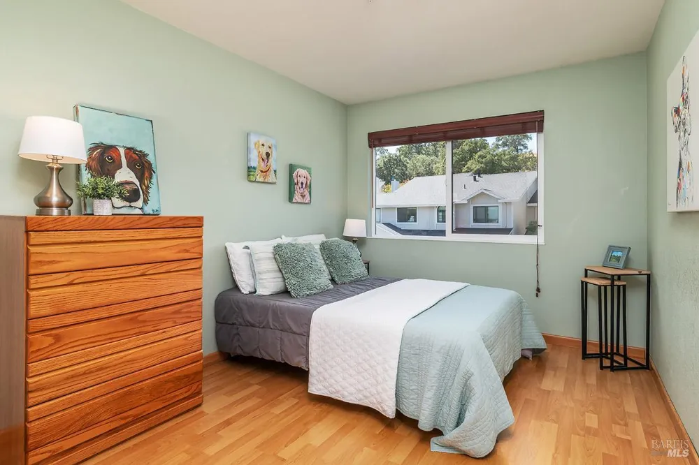 2 Pinewood Lane Novato, CA 94947