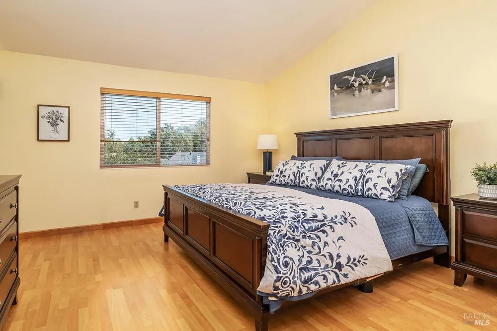 2 Pinewood Lane Novato, CA 94947